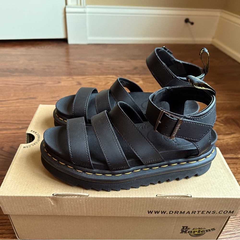 Dr. Martens Blaire Sandal US 8